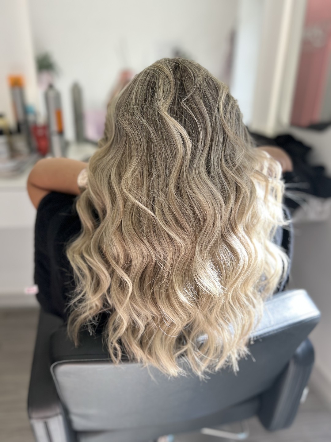 Pramenovi na foliju / Balayage + preliv + feniranje - ekstra duga kosa - HeliS, Beograd Pramenovi Frizerski saloni Pramenovi, Beograd, Vračar, Čubura, Crveni krst