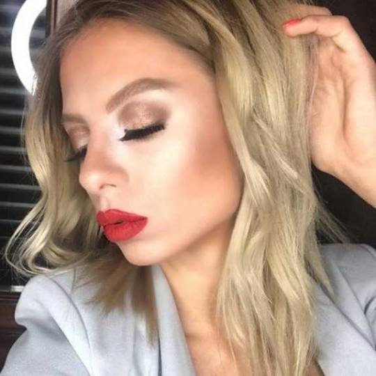 Headroom #beograd Make-up / šminkanje Večernja šminka + veštačke trepavice Professional makeup