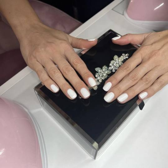 Nini beauty studio #beograd Gel lak Gel lak - ruke
