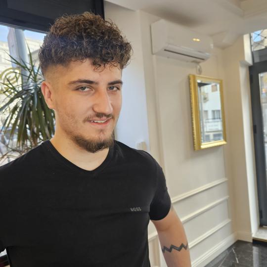 Esthetique Privé #beograd Muško šišanje Muško šišanje + minival