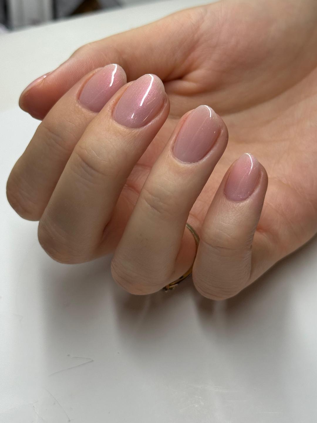 The Maya #beograd Ojačavanje noktiju Ojačavanje prirodnih noktiju gelom