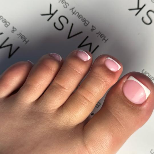 Mask #beograd Estetski pedikir Ruski pedikir + gel lak