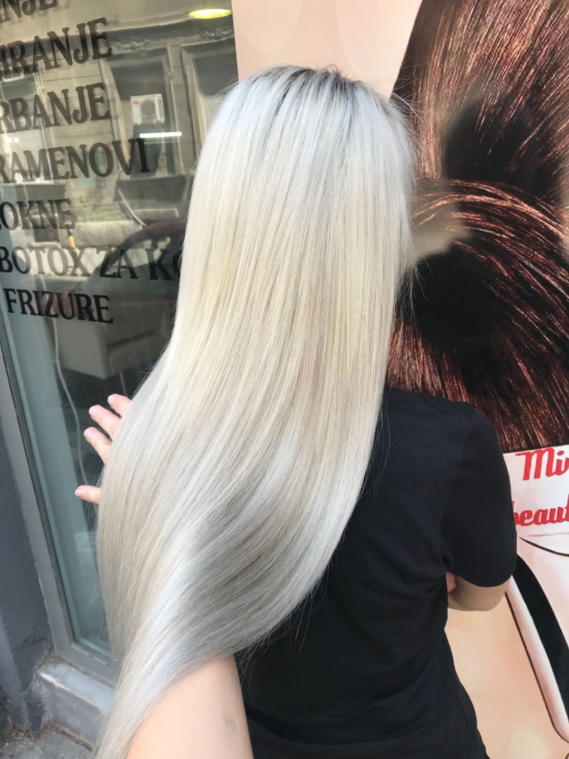 Mirror Beauty Centar #beograd Nadogradnja kose