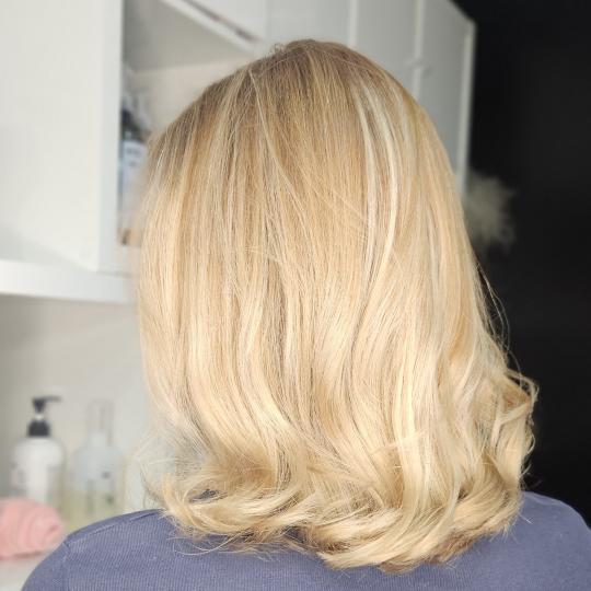 Butik Lepote #beograd Ombre, sombre, balayage Babylights / Airtouch - kosa malo preko ramena