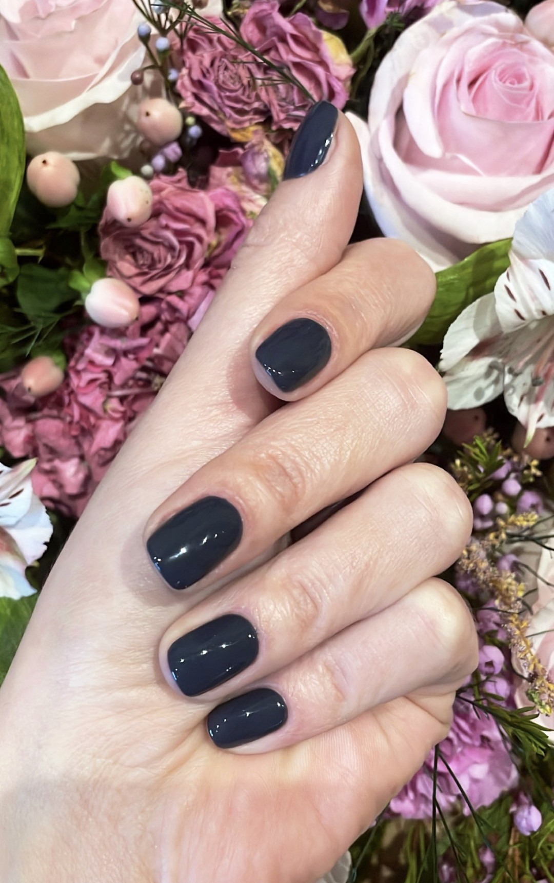 F.L.Y. Beauty Beograd #beograd Manikir Ruski manikir + shellac
