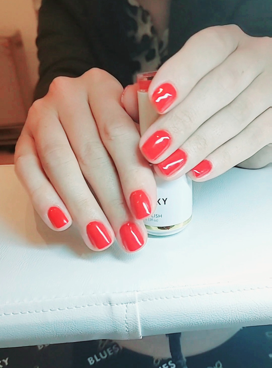 Viva Derm #beograd Manikir Manikir + gel lak (Rubber baza)