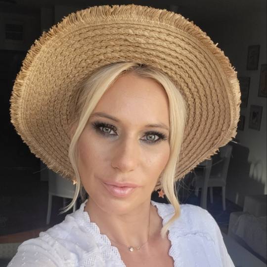 Freya 1 #beograd Make-up / šminkanje Profesionalno šminkanje sa veštačkim trepavicama - šminker