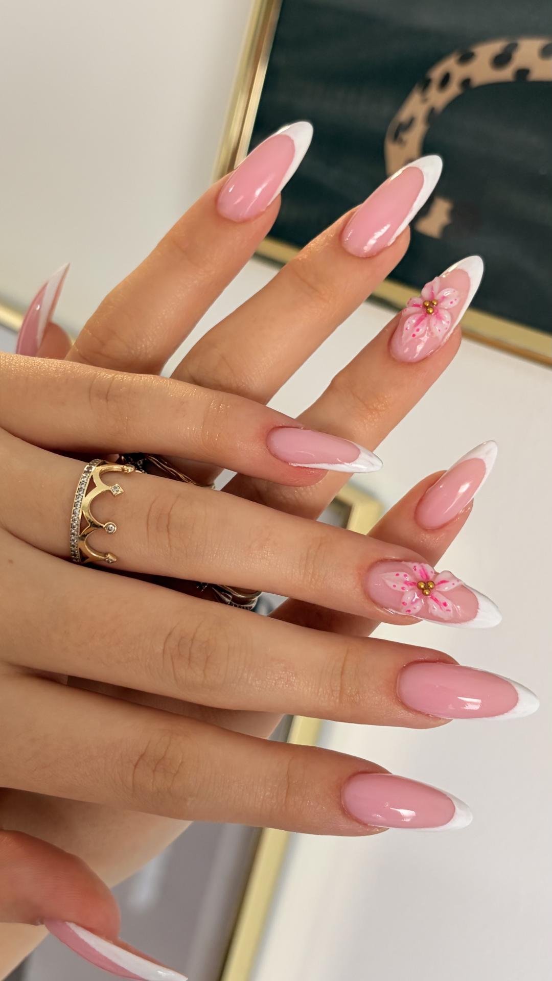Korekcija noktiju - L dužina - Almari Beauty Concept, Kragujevac Korekcija noktiju Nokti Korekcija noktiju, Kragujevac, Centar