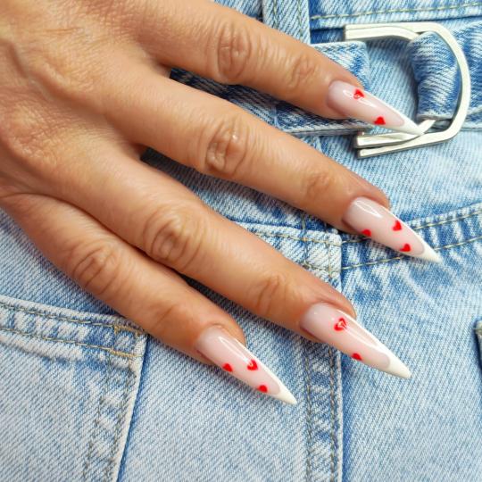 Nastja beauty studio usluga