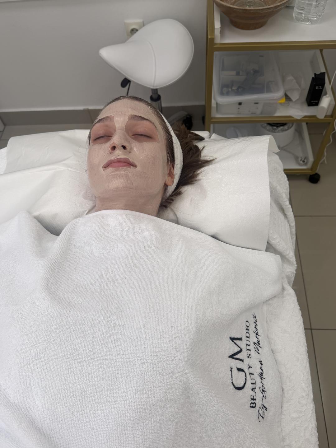 Higijenski tretman lica - GM Beauty studio, Beograd Tretman lica Lice Tretman lica, Beograd, Banovo brdo