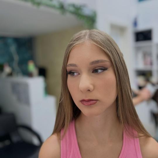 Beauty style hair J&D #novisad Make-up / šminkanje Profesionalna šminka
