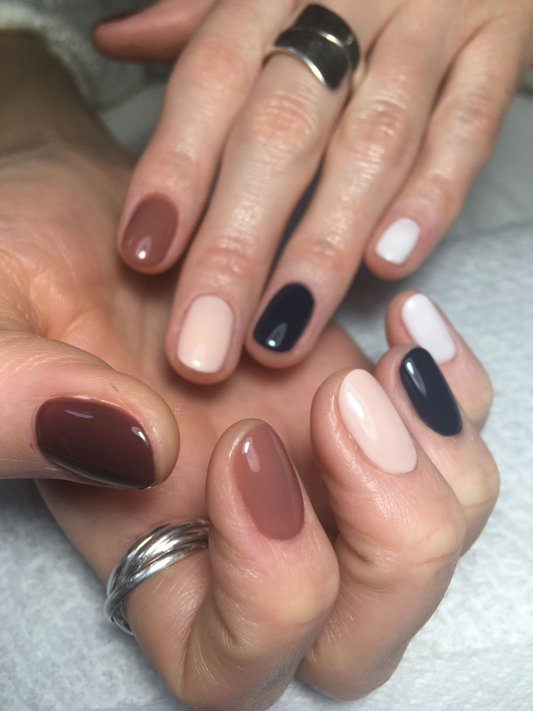 Look at me #beograd Manikir Manikir + Shellac
