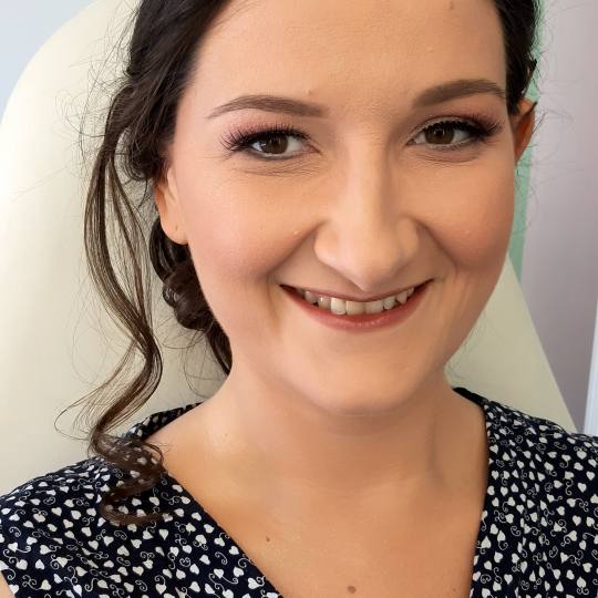 Albina Unisex Studio Lepote #temerin Make-up / šminkanje Profesionalno šminkanje + veštačke trep