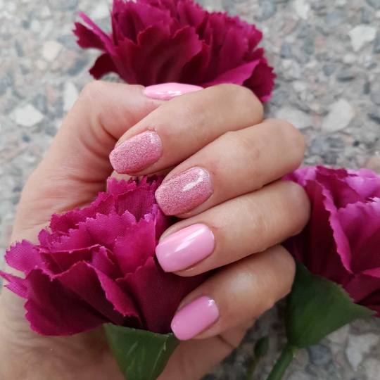 Unna Centar #beograd Manikir #trajni lak Spa manikir + gel lak CUCCIO COLOUR VENEER SOAK OFF SISTEM 