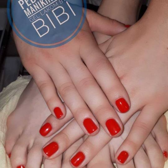 Bibi beauty centar #beograd Estetski pedikir Estetski pedikir + gel lak pedikir i manikir sa gel lak