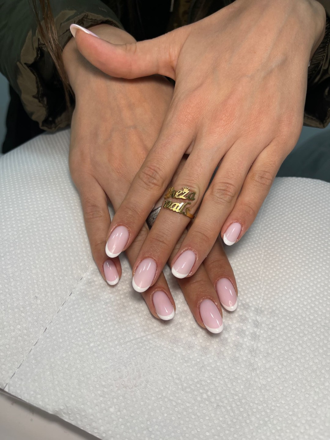Sneža Nails #beograd Izlivanje noktiju Korekcija noktiju salonski rad - M dužina