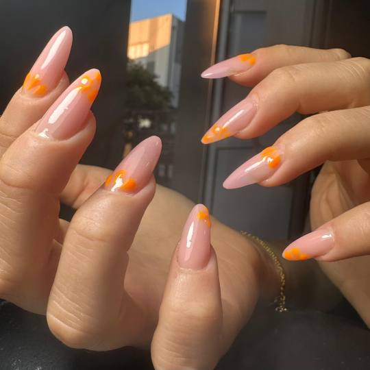Beauty Studio S #beograd Izlivanje noktiju Korekcija izlivanja noktiju gelom - M dužina