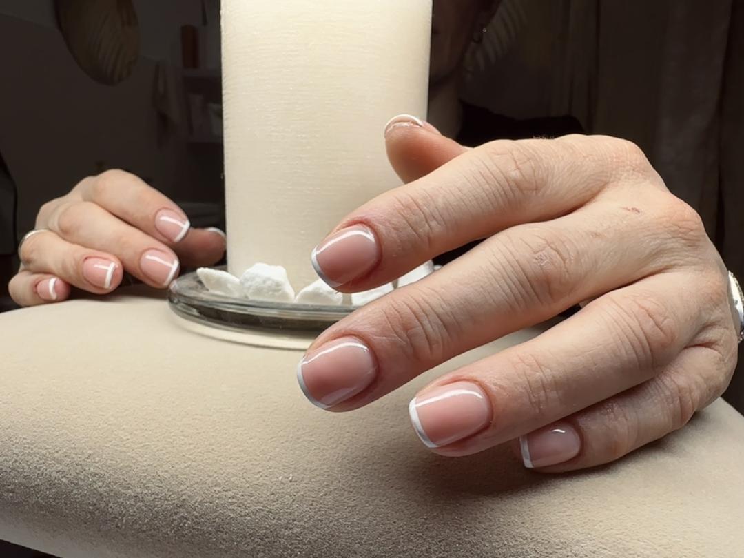 Diana Body & Hair Studio #beograd Ojačavanje noktiju Ojačavanje noktiju rubber bazom