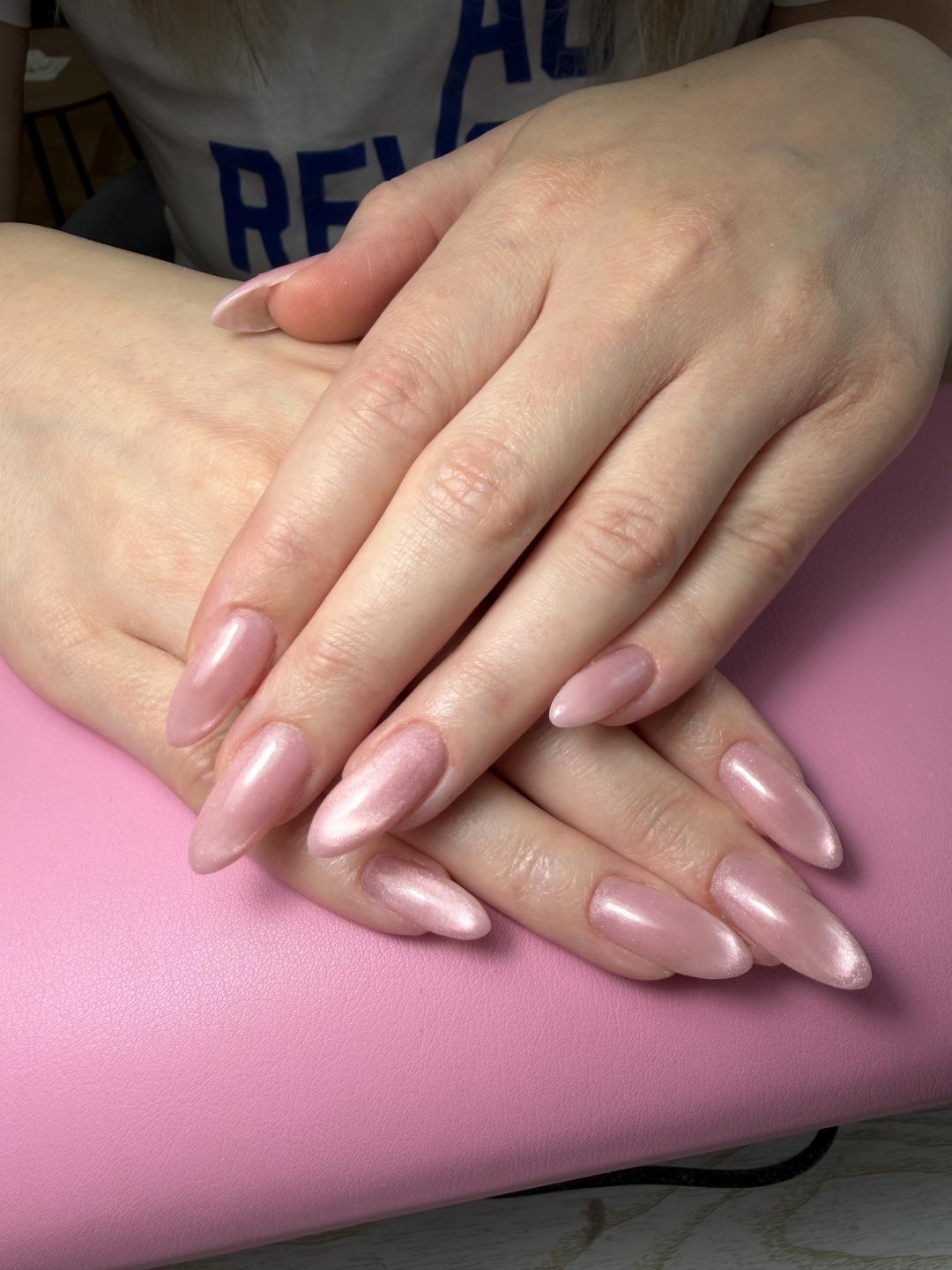Korekcija izlivanja noktiju gelom - L dužina - Beauty room Zvezdara, Beograd Izlivanje noktiju Nokti Izlivanje noktiju, Beograd, Zvezdara