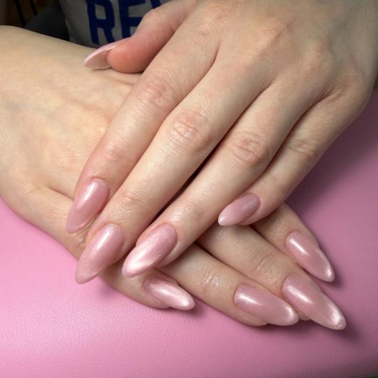 Beauty room Zvezdara #beograd Izlivanje noktiju Korekcija izlivanja noktiju gelom - L dužina