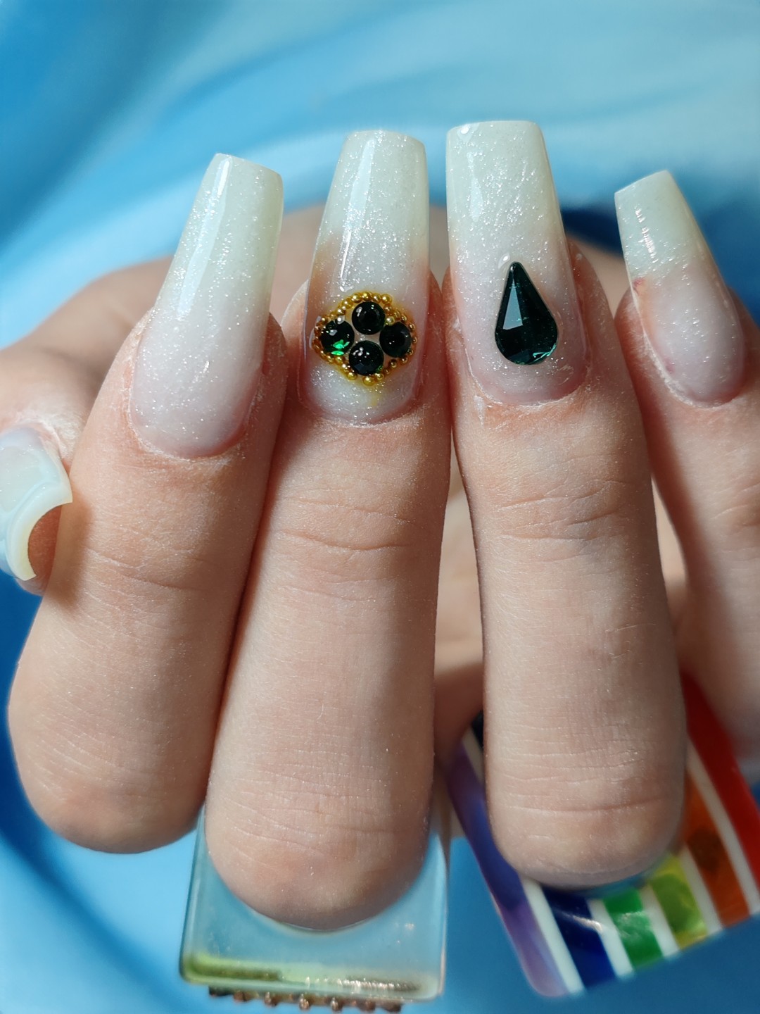 SM Beauty studio #nis Izlivanje noktiju Izlivanje noktiju gelom /dual tipse - L dužina