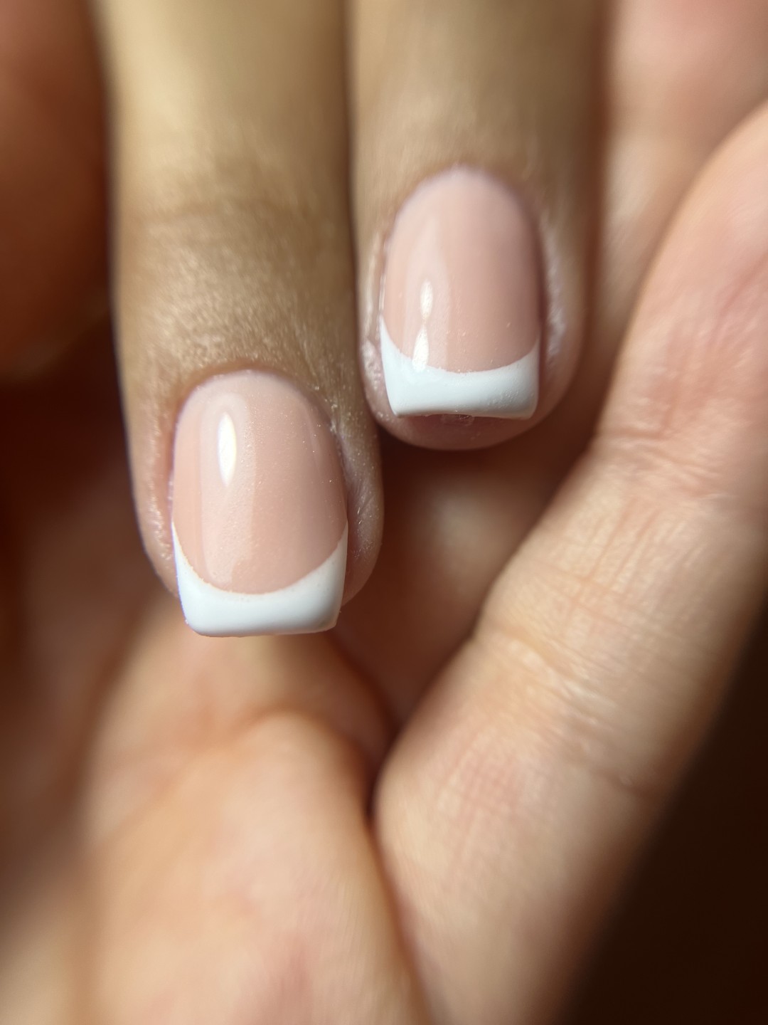 Xenija Beauty Room #beograd Ojačavanje noktiju Ojačavanje noktiju rubber bazom - S dužina