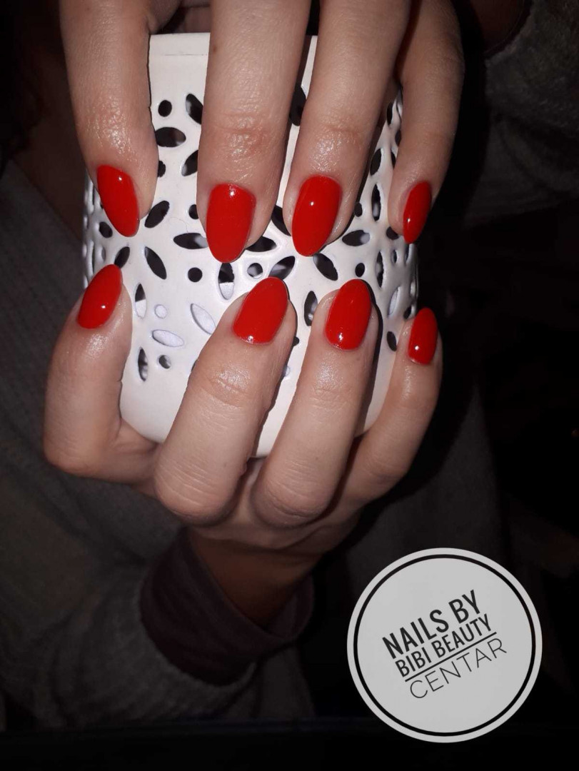 Bibi beauty centar #beograd Nadogradnja noktiju Nadogradnja noktiju tipsama