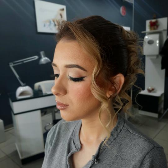 Avangard'S #krusevac Make-up / šminkanje Profesionalna šminka