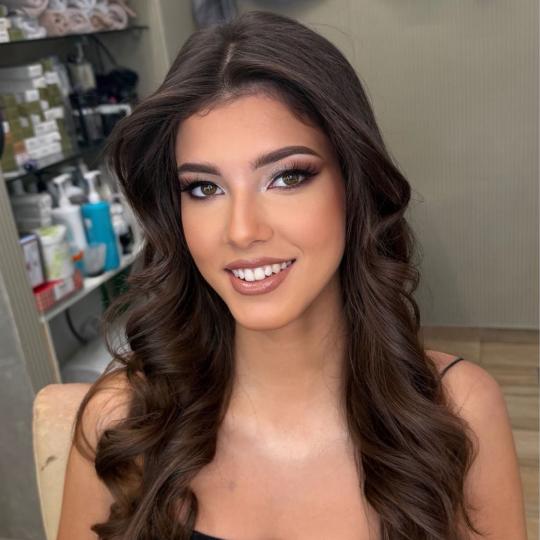 Bibi beauty centar #beograd Make-up / šminkanje Profesionalno šminkanje + Talasi - glam waves smin