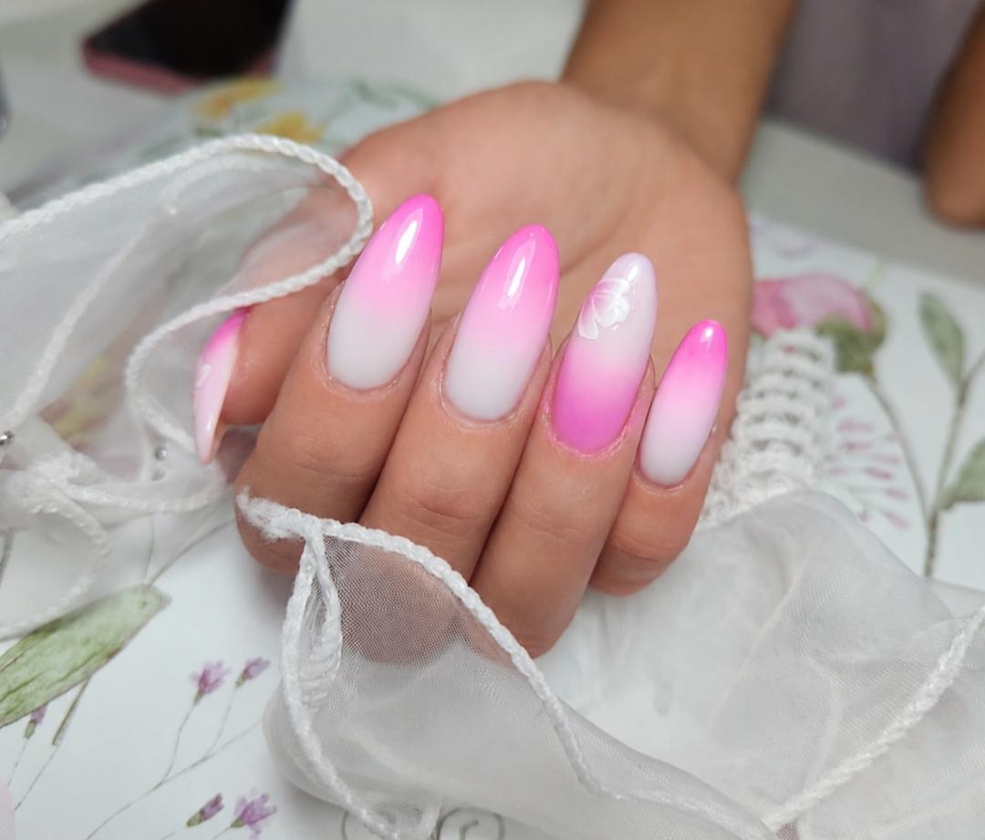 Izlivanje noktiju gelom - L dužina - Beauty Team J&S 037, Kruševac Izlivanje noktiju Nokti Izlivanje noktiju, Kruševac, Centar