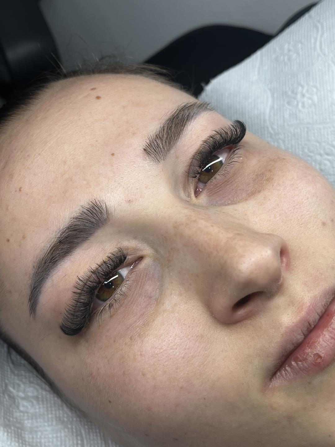 Princess beauty #nis Nadogradnja trepavica Nadogradnja trepavica - ruski volumen