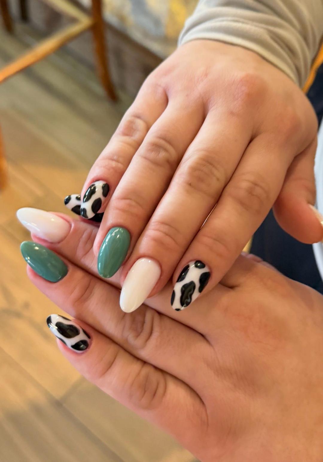 Bibi beauty centar #beograd Ukrašavanje noktiju Izlivanje noktiju + nail art