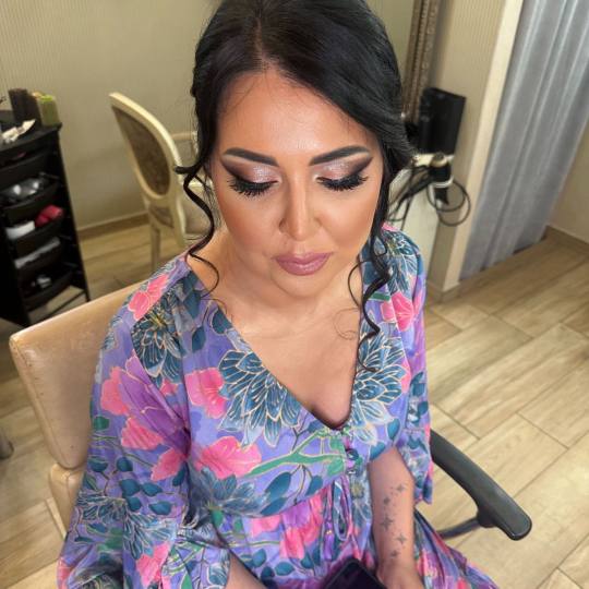 Bibi beauty centar #beograd Make-up / šminkanje Profesionalno šminkanje + veštačke trepavice bib