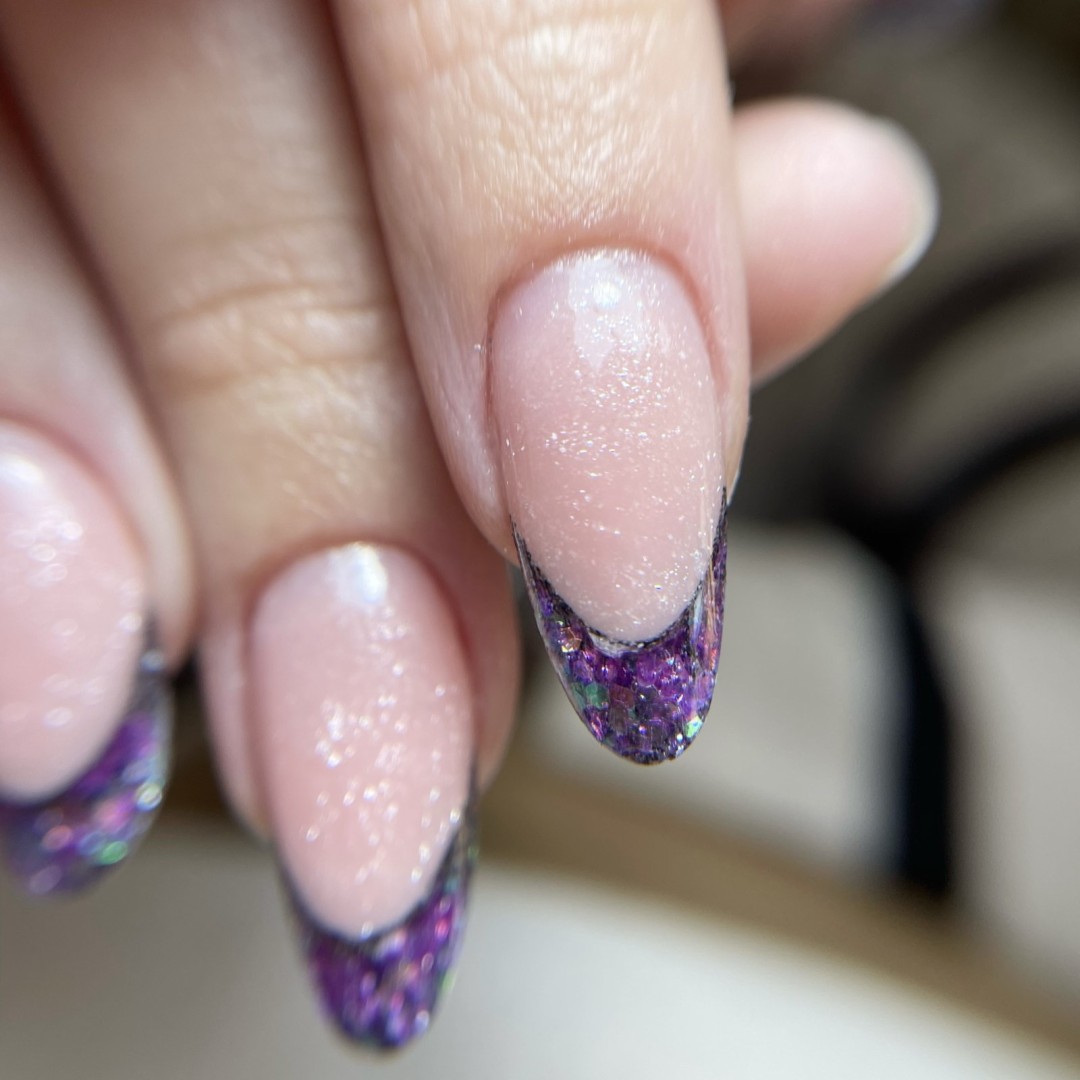 Beauty by Nevena Panić #beograd Izlivanje noktiju Izlivanje noktiju gelom - S dužina