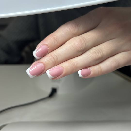 MM manikir i pedikir #beograd Gel lak Gel lak - french