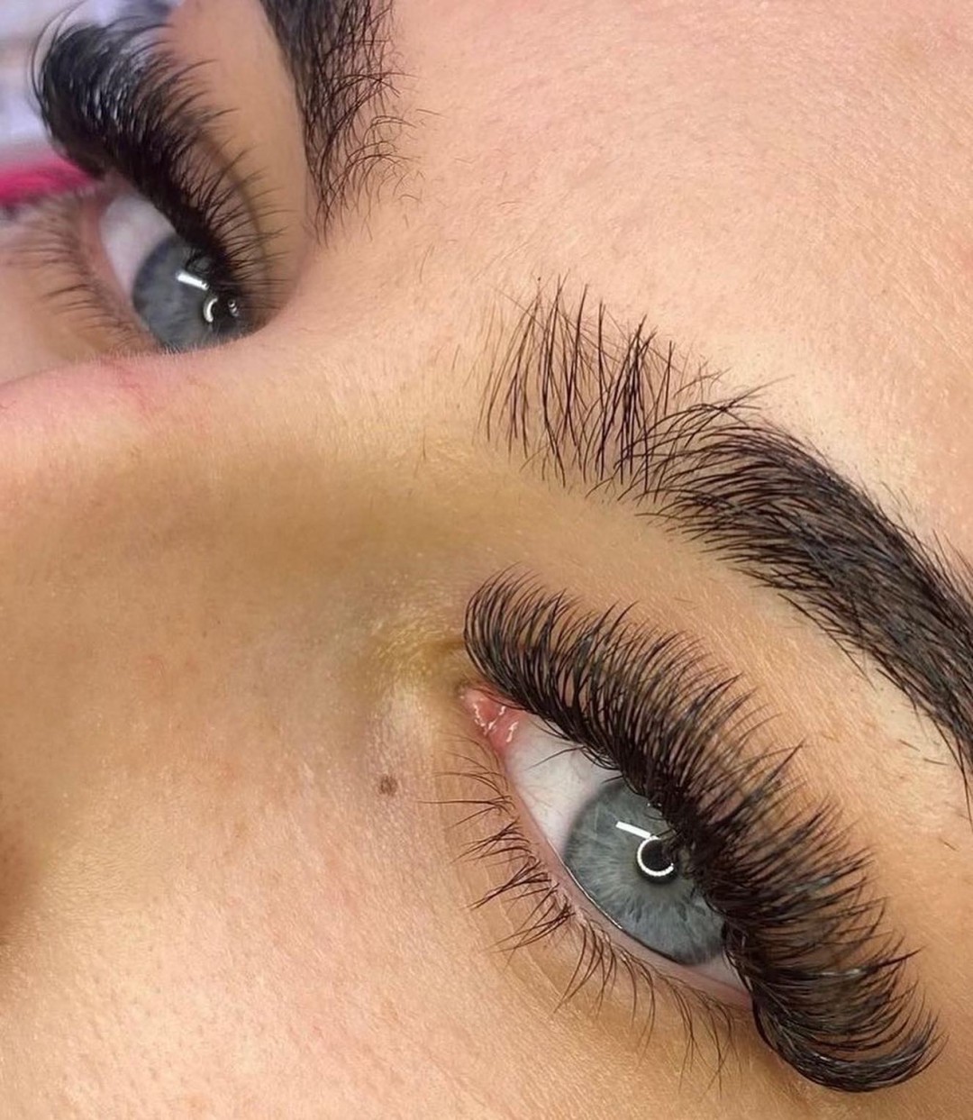 Nadogradnja svilenih trepavica - mix metoda - Atelier Beauty Bar, Niš Nadogradnja trepavica Lice Nadogradnja trepavica, Niš, Medijana