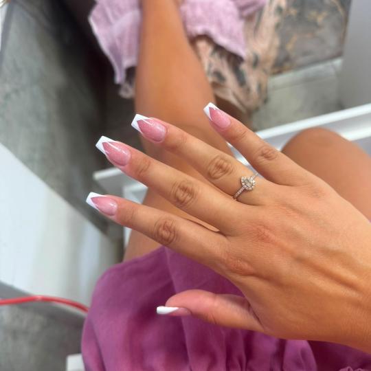 Sneža Nails usluga