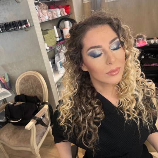Bibi beauty centar #beograd Make-up / šminkanje Profesionalno šminkanje + veštačke trepavice mak