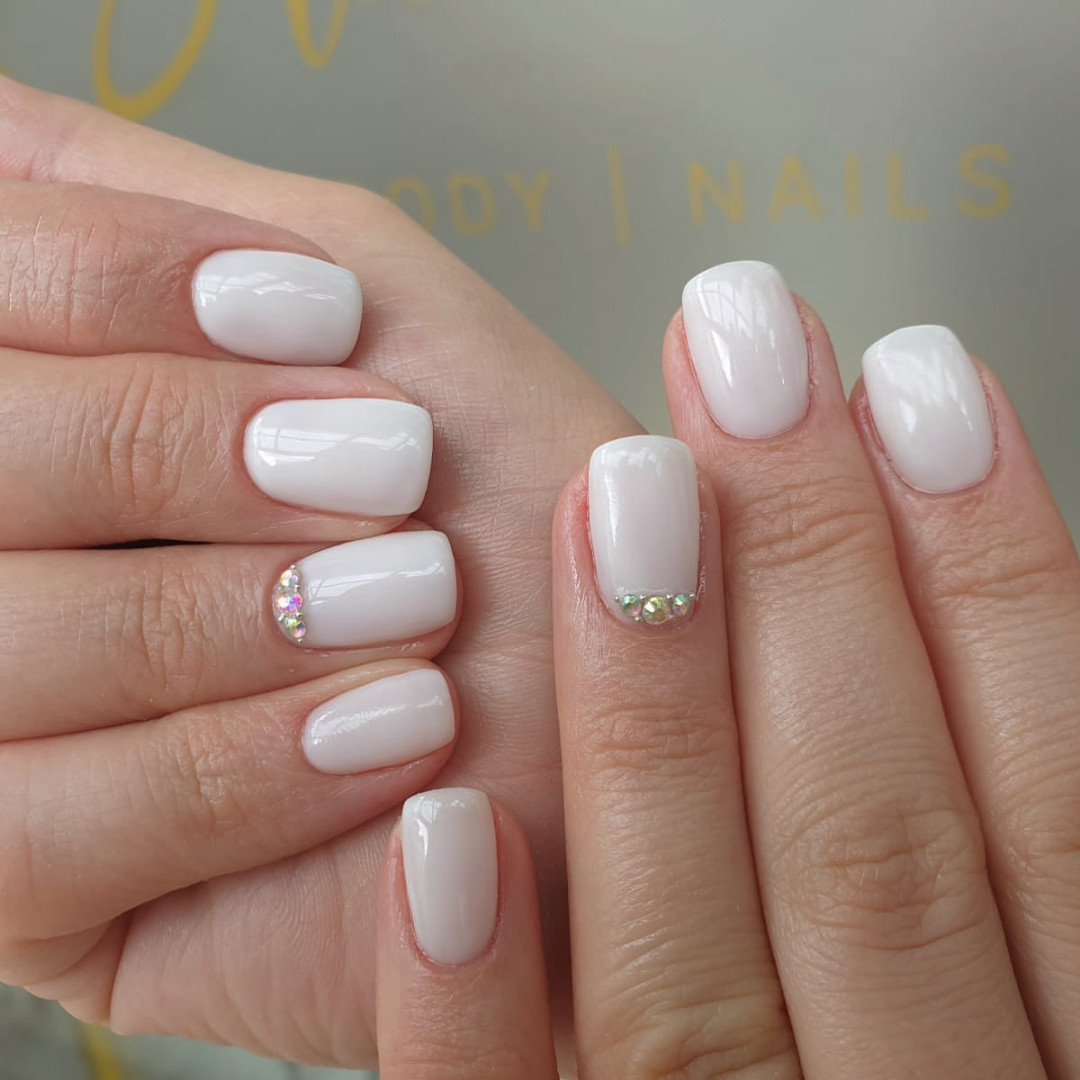 Kalax Studio Lepote #beograd Gel lak Gel lak (rubber baza) - M dužina
