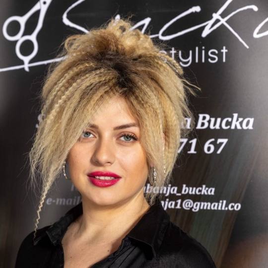 Svetlana Bubanja - Bucka Hair Stylist #beograd Uvijanje, lokne i talasi Afro lokne - ekstra duga kos