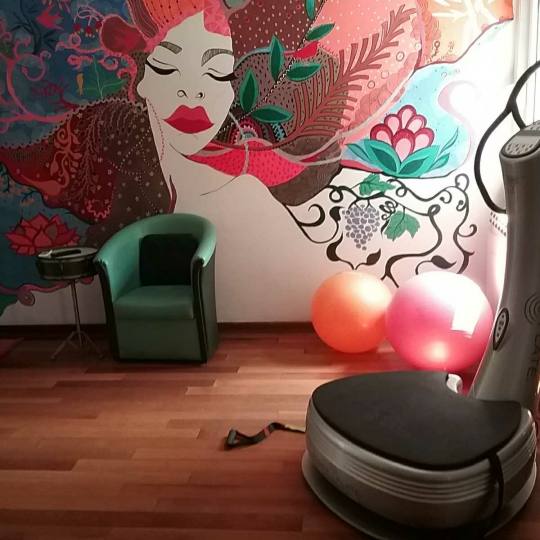 Happy Fitness Studio #beograd Fitness Lični trening, uz moćne vibracije Power Plate-a daje najbrž
