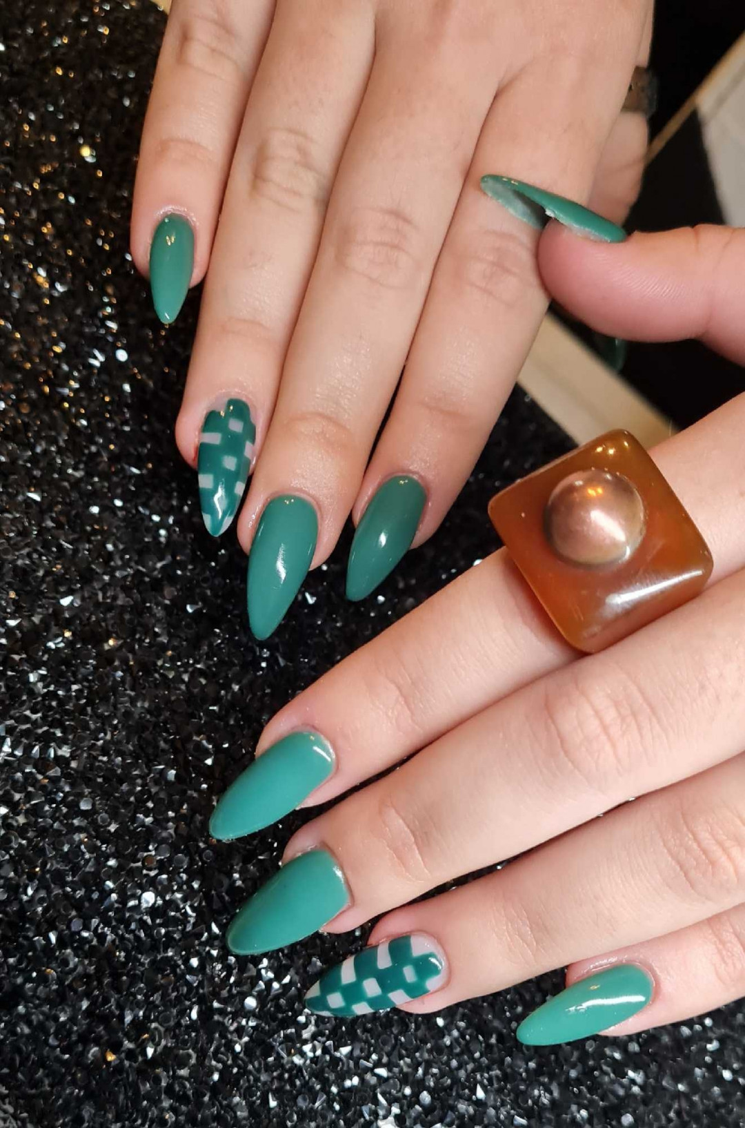 Ojačavanje noktiju gelom dužina 3 - Right Beauty, Beograd Ojačavanje noktiju Nokti Ojačavanje noktiju, Beograd, Centar, Stari grad, Dorćol