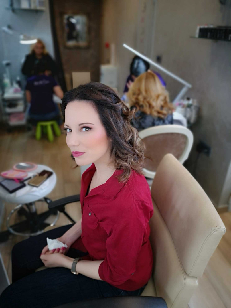 Bibi beauty centar #beograd Make-up / šminkanje Profesionalno šminkanje + veštačke trepavice