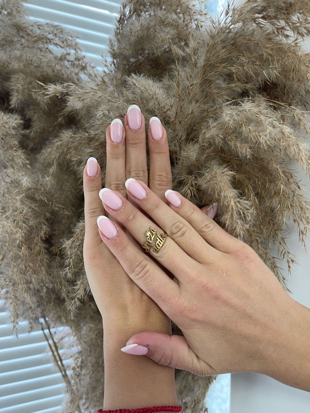 Sneža Nails #beograd Izlivanje noktiju Korekcija noktiju salonski rad - M dužina