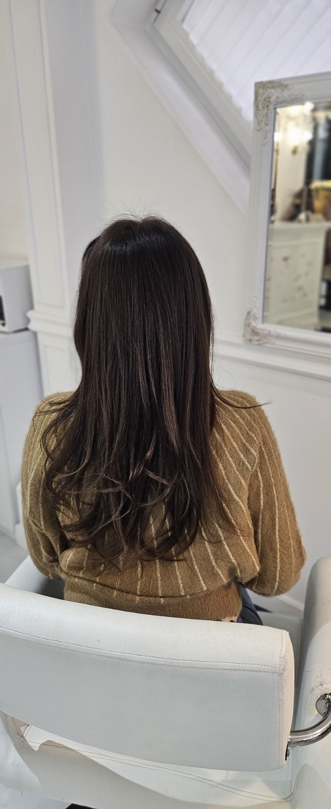 Dve mace 2 #beograd Žensko šišanje Žensko šišanje - sve dužine kose