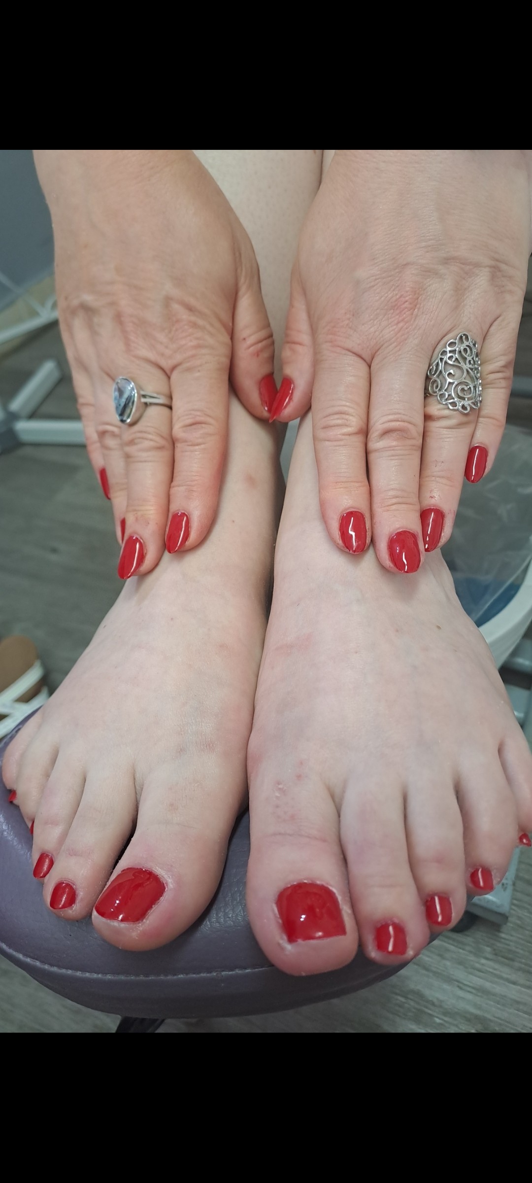 Primadonna Jelena #pancevo Estetski pedikir Estetski pedikir + gel lak