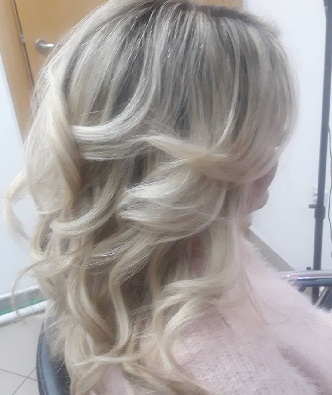 Chic & Shine #beograd Pramenovi Pramenovi na foliju - duga kosa