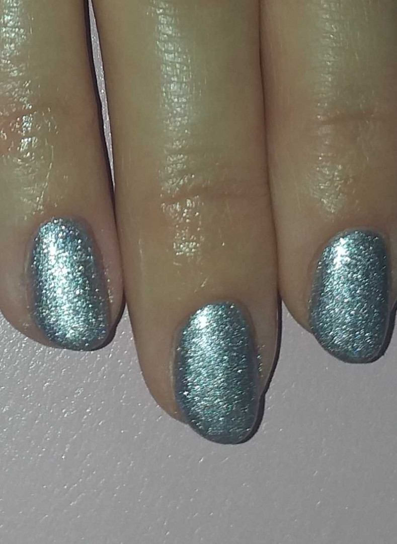 Cut & Color #beograd Korekcija noktiju Korekcija gel laka