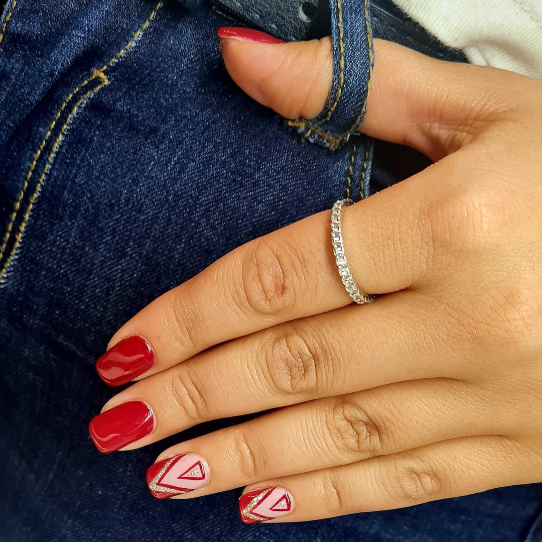 Manikir + gel lak sa raber bazom (kratki) - Right Beauty, Beograd Gel lak Nokti Gel lak, Beograd, Centar, Stari grad, Dorćol