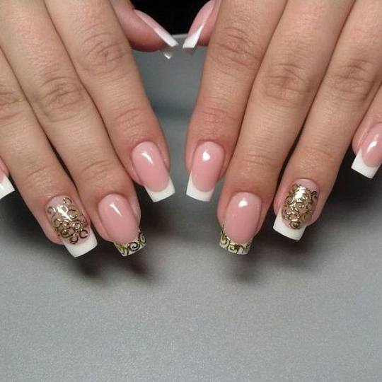 Beauty Queen Deluxe #beograd Izlivanje noktiju